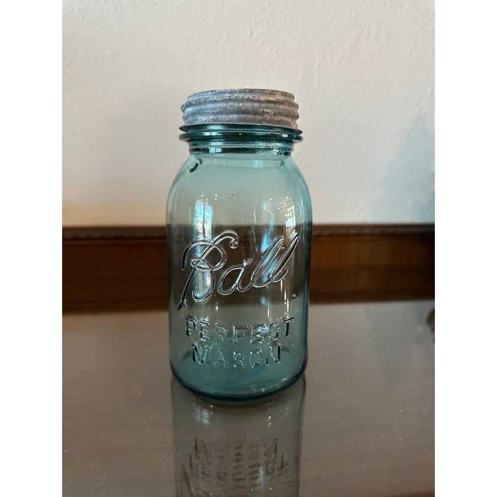 Vintage Ball Perfect Mason Blue Quart Jar 1923-1933 Zinc Lid Air Bubbles #10